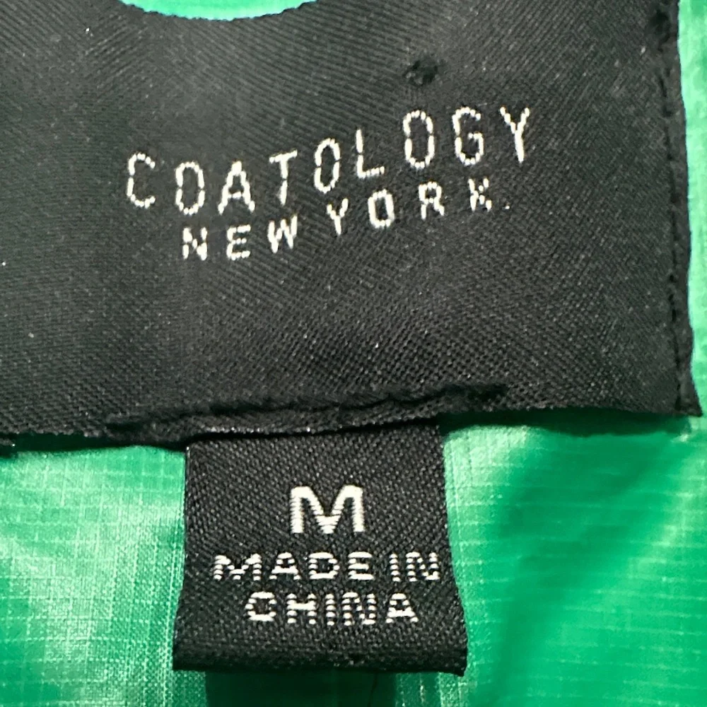 Coatology Green Puffer Vest with Zipper - Picture 3 of 4